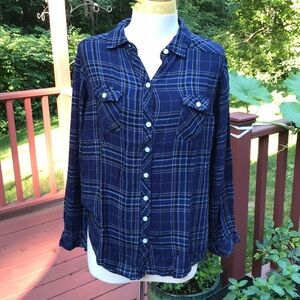 TORRID Size 0 plaid front button down shirt